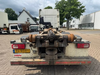 DAF 85 2013 - 85CF 410 EURO 5 6X2 bild 8