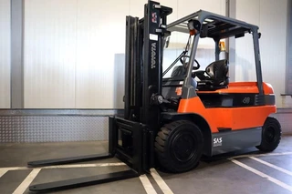 Toyota 2010 - 7 FBMF 40 te koop
