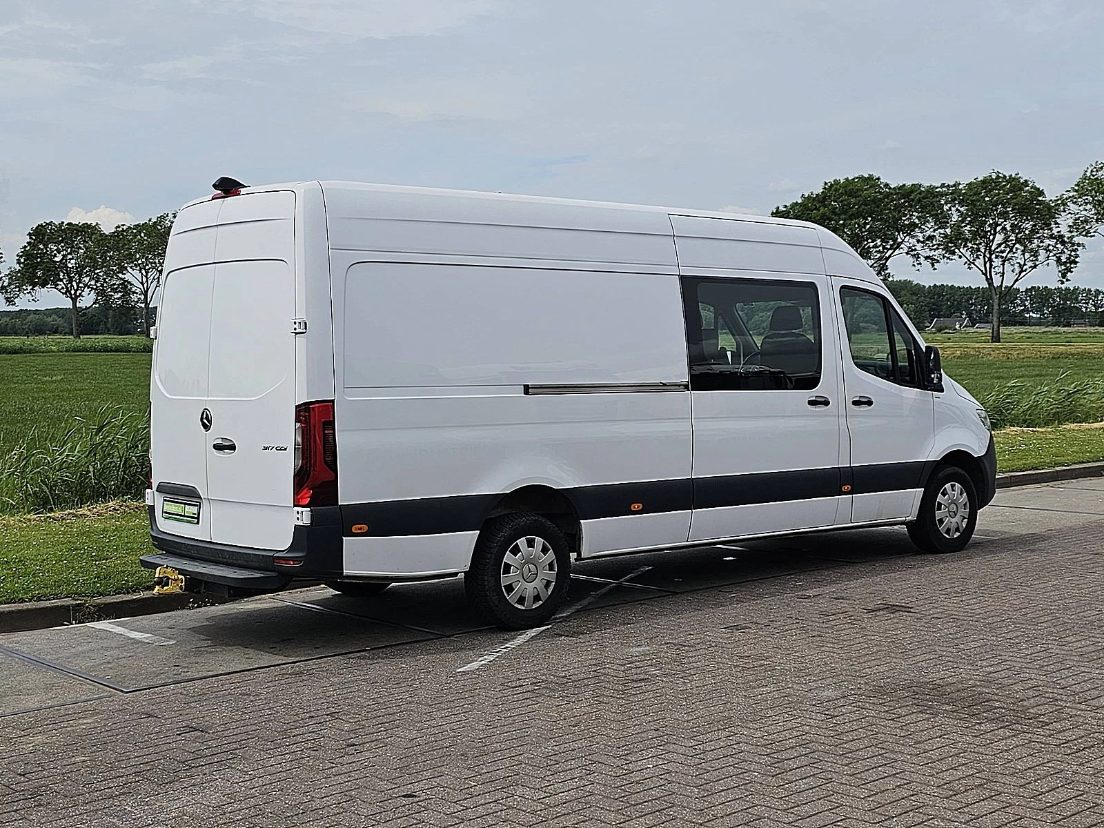Mercedes-Benz Sprinter 2022 - 317 Bild 3