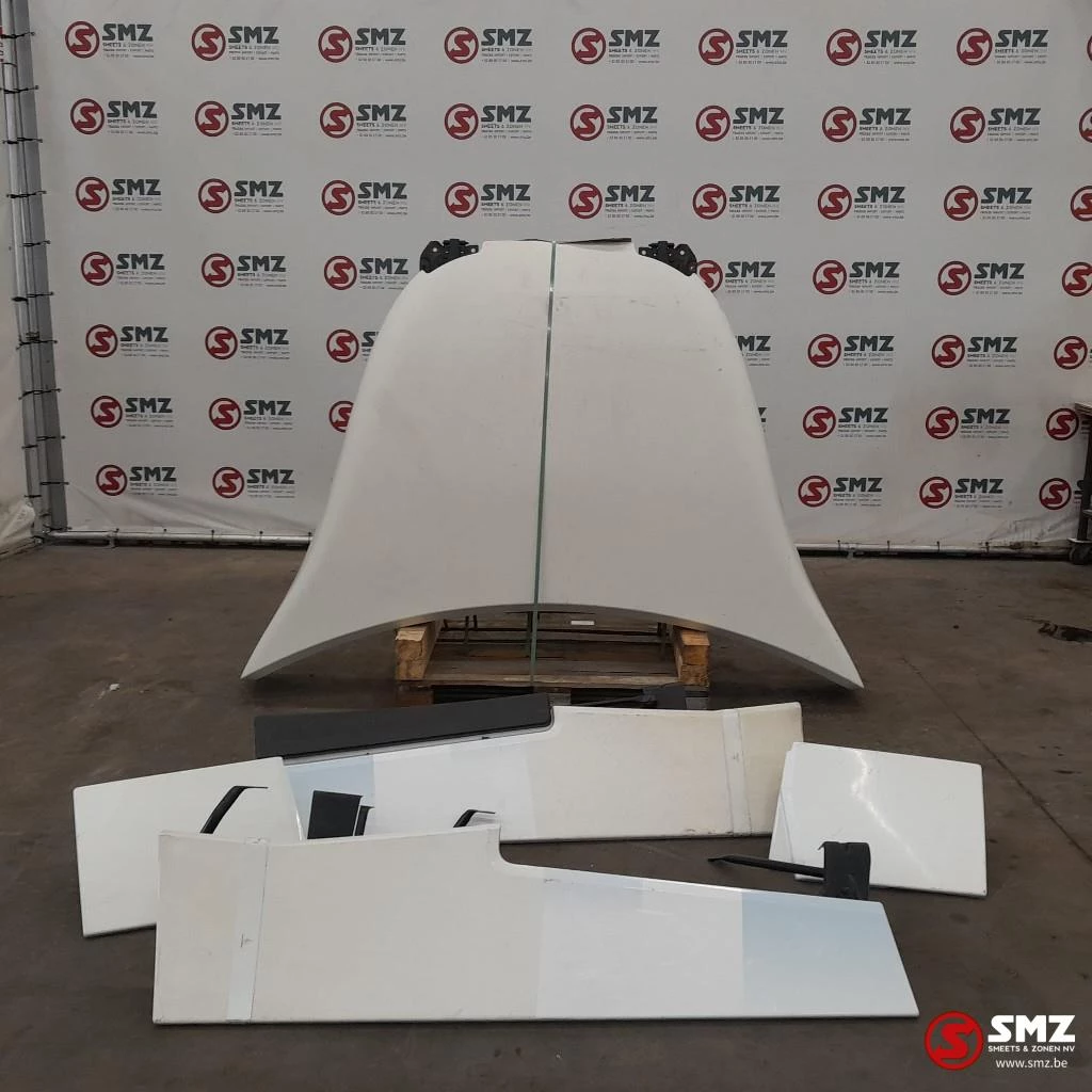 Renault 2017 - Occ cabinespoilerset Renault afbeelding 1
