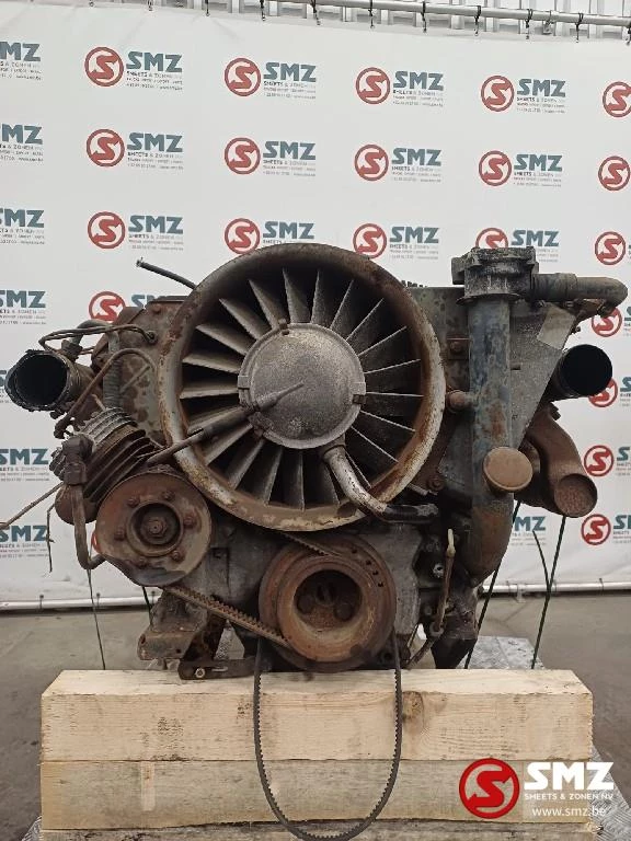 Deutz - Occ motor F6L413V Deutz + versnellingsbak AK6-80-5 afbeelding 3