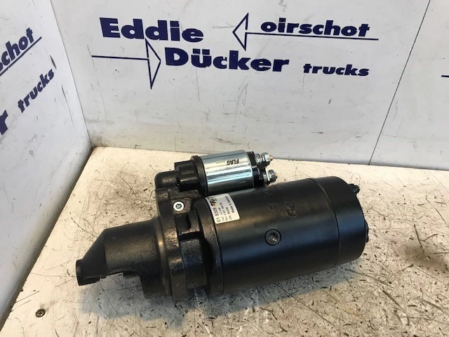Mercedes-Benz - A 0001368309 STARTER 24V-4.0KW OM352 (NEW) MORE PIECES IN STOCK immagine 1