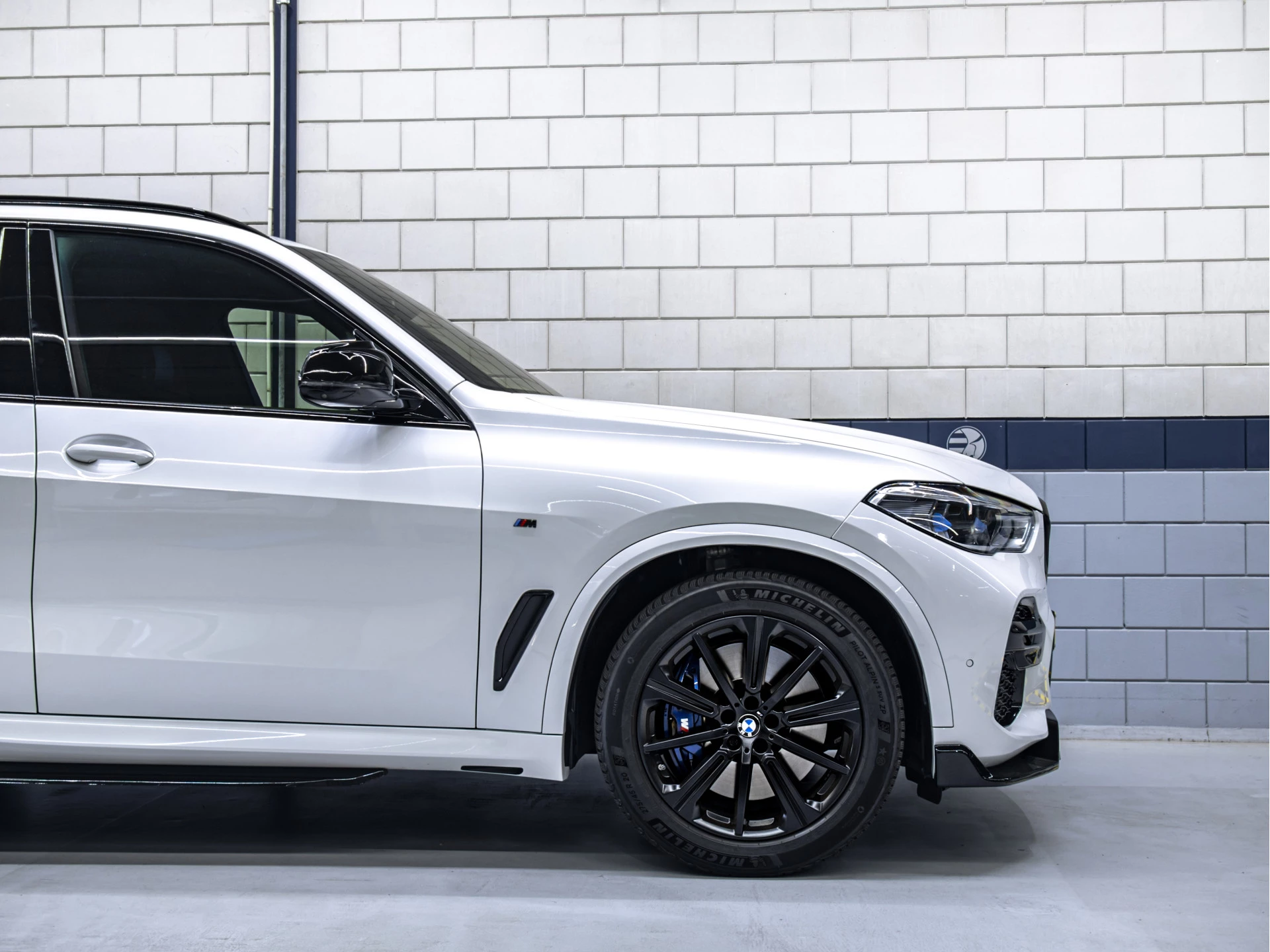 BMW X5 2022 - | xDrive45e | High Executive M-Sport Pakket afbeelding 9