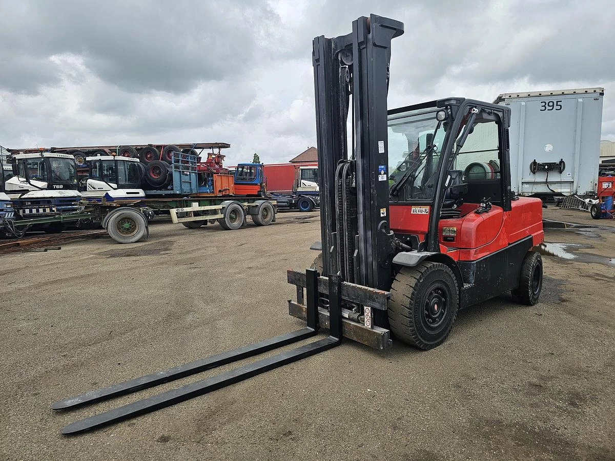 Hyster H5.0FT | 5000 KG|TRIPLE MAST 6,10 MTR HIGH| 6123 HOURS | FREE LIFT|SIDE SHIFT 2011 imagen 1