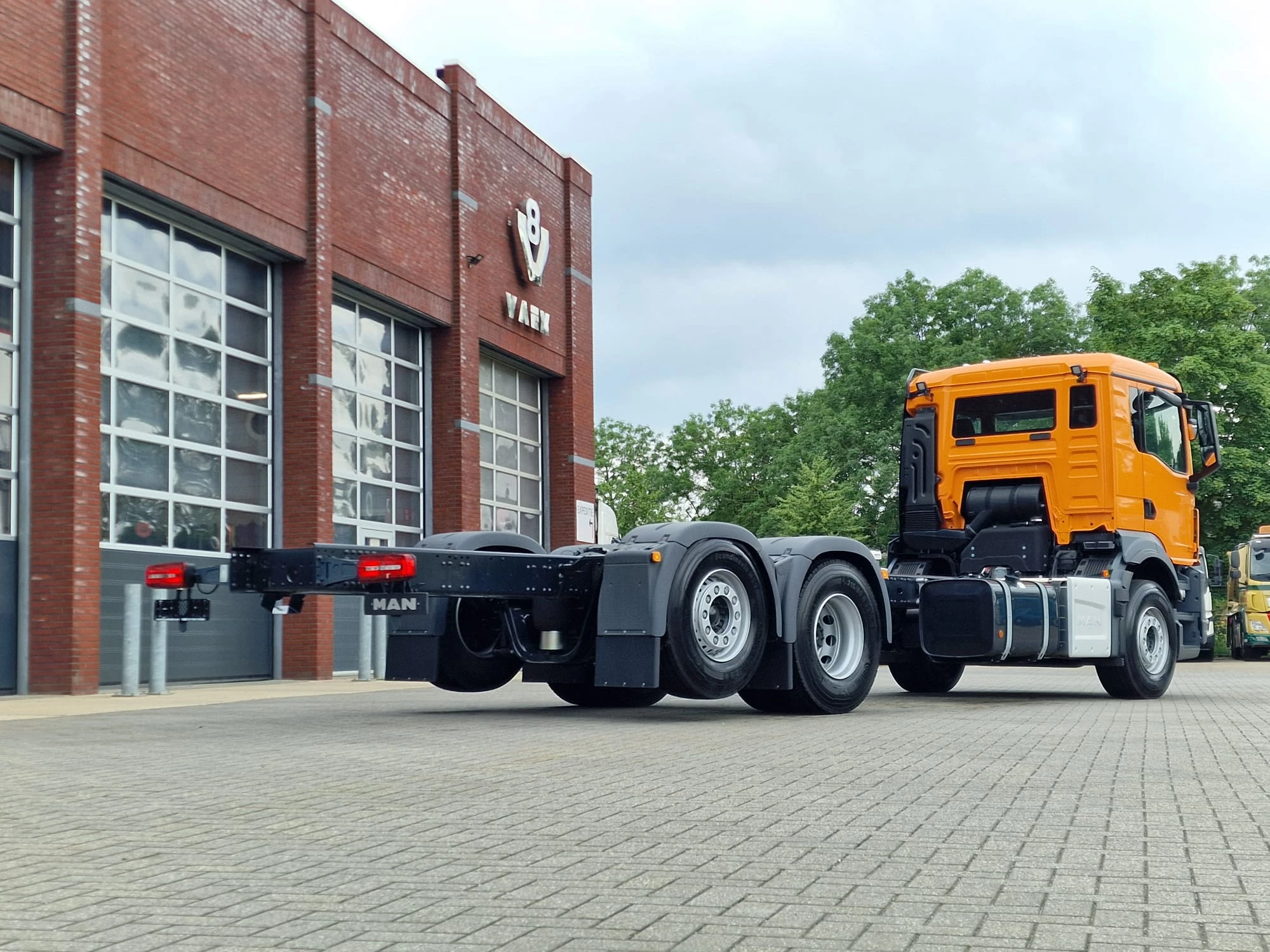 MAN TGS 2025 - 26.520 6x2*4 - NEW - PTO/Hydraulic - Retarder - Steering axle - 4.80 WB obrázek 6