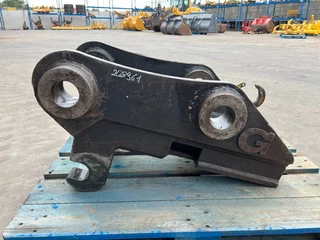 Volvo N/A - Volvo S1 - M318D / 320D / 320E / 320F / 323D / 323 zdjecie 4