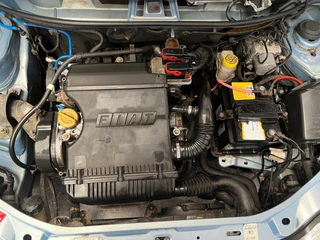 Fiat Punto 2005 - 1.4-16V Dynamic - Elektr.Ramen - Airco obrazek 20
