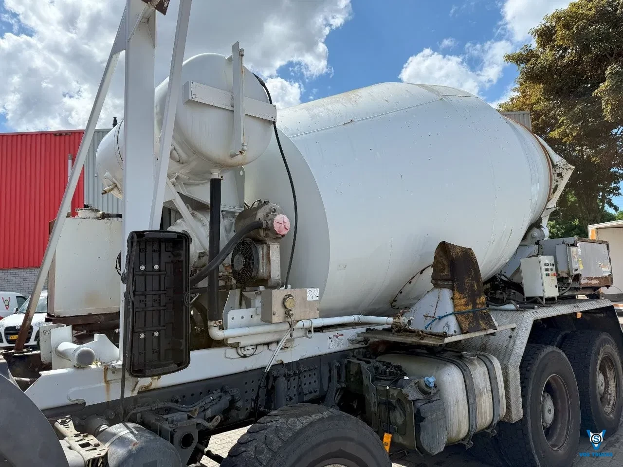 Liebherr 804 FSL 2015 - 804 FSL / 8m³ / WATERTANK 500 LITER / POMP NOT INCLUDED / ! EMPTY ! / 2015 zdjęcie 1