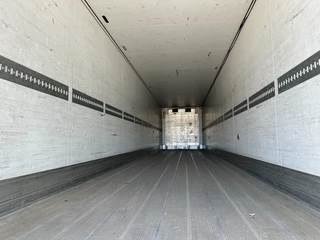 Schmitz Cargobull N/A 2016 - SKO 24/L CARRIER VECTOR 1550 D/E  / DISCBRAKES / PALLETBOX / 265cm inside height bild 12
