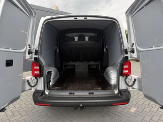 Volkswagen Transporter 2019 - 2.0 TDI 150 PK / L2H1 / DUBBELE CABINE / TREKHAAK / 1e EIG. / AIRCO / CRUISE / ISOFIX / NAVI obrazek 6
