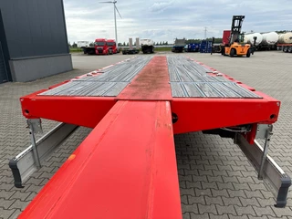KAESSBOHRER N/A 2026 - new and unused Heavy-Duty flatbed / 690cm extendable / steering axle / lift axle / twistlocks / timberstakes / NL-trailer / APK: 04-2027 imagem 21