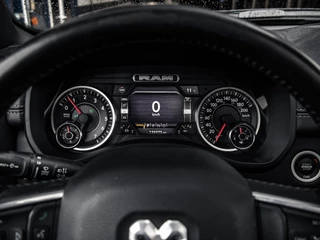 Dodge Ram 1500 2022 - Laramie Night 5.7L Hemi V8 Automaat immagine 8
