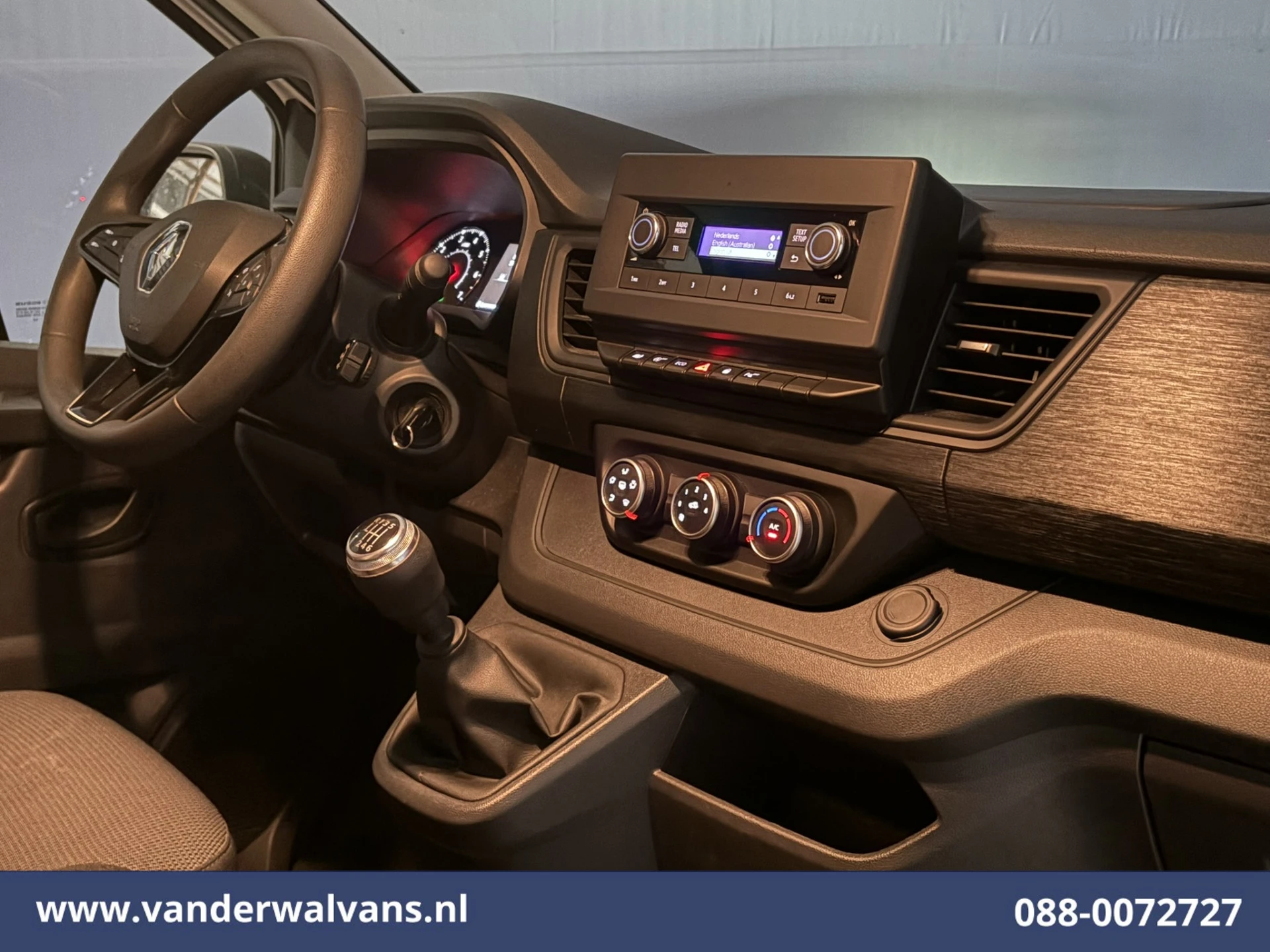 Renault Trafic 2022 - 2.0 Blue dCi 131pk L2H1 Euro6 Airco | LED | Cruisecontrol | Parkeersensoren zdjęcie 15