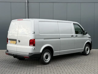 Volkswagen Transporter 2020 - 2.0 TDI 150 PK / VERKOCHT! / L2H1 / TREKHAAK / CRUISE / AIRCO / CARPLAY / PARKEERSENSOREN afbeelding 3 miniatuur