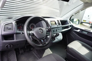 Volkswagen Multivan 2017 - Transporter MARGE L1H1 150pk Euro6 7-persoons Trekhaak Cruise control Airco Sidebars Radio Bluetooth Bild 2 Miniaturansicht