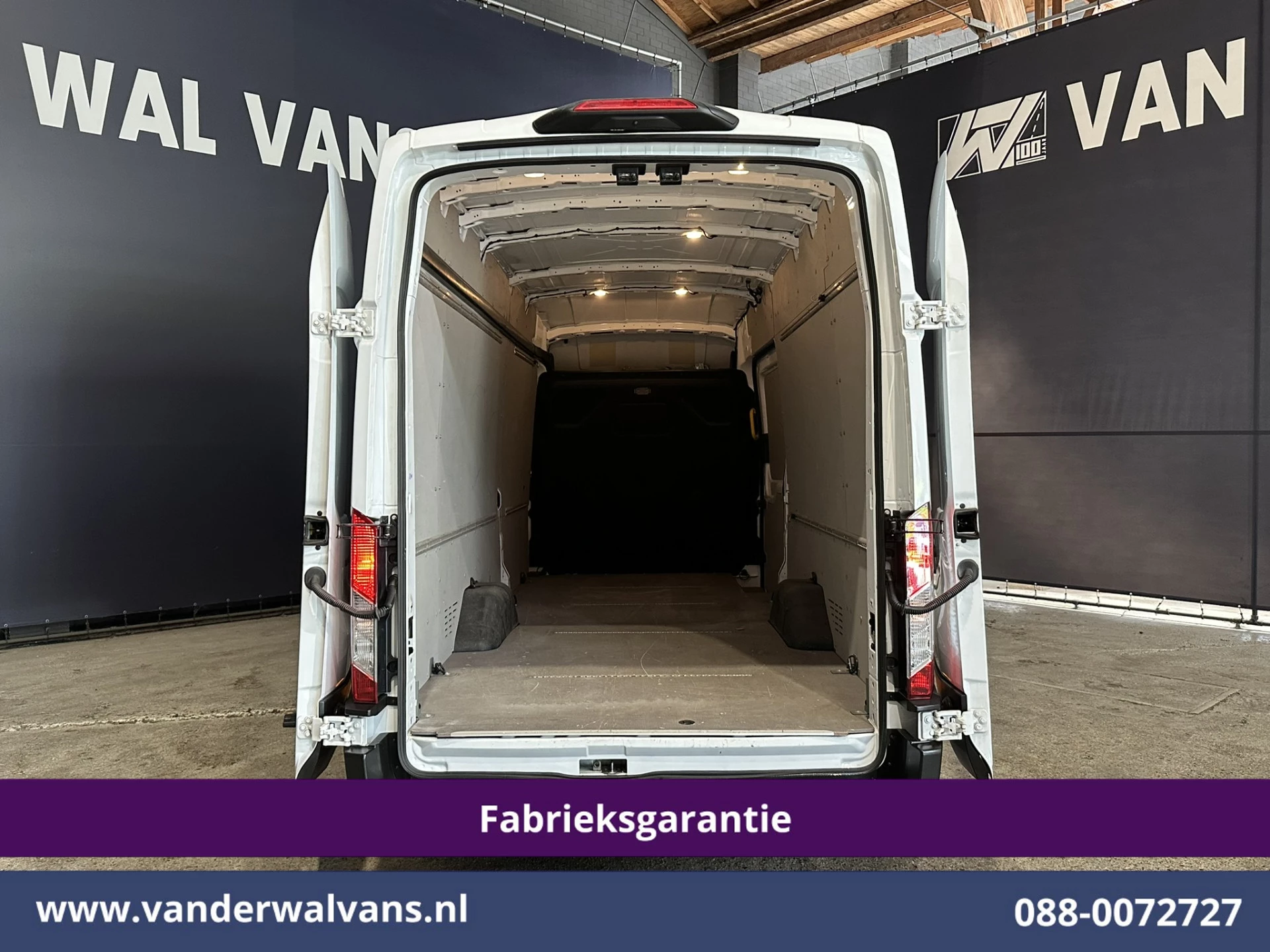 Ford Transit 2024 - 2.0 TDCI 130pk L4H3 Fabrieksgarantie Jumbo Euro6 Airco | Camera | Apple Carplay | Cruisecontrol | Verwarmde voorruit obrázek 11