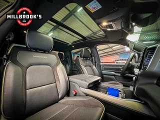 Dodge Ram 1500 2024 - 5.7 V8 Laramie Night, bild 18
