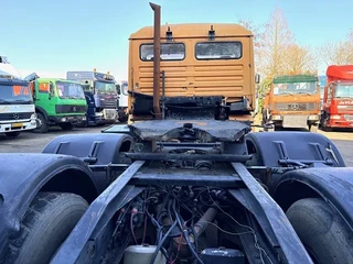 MAN 26.463 1994 - DFS 6x4 FULL SPRING SUSPENSION TRACTOR UNIT (EURO 2 / ZF16 MANUAL GEARBOX / ZF-INTARDER / FULL STEEL SUSPENSION / REDUCTION AXLES / HYDRAULIC KIT / ETC.) afbeelding 6
