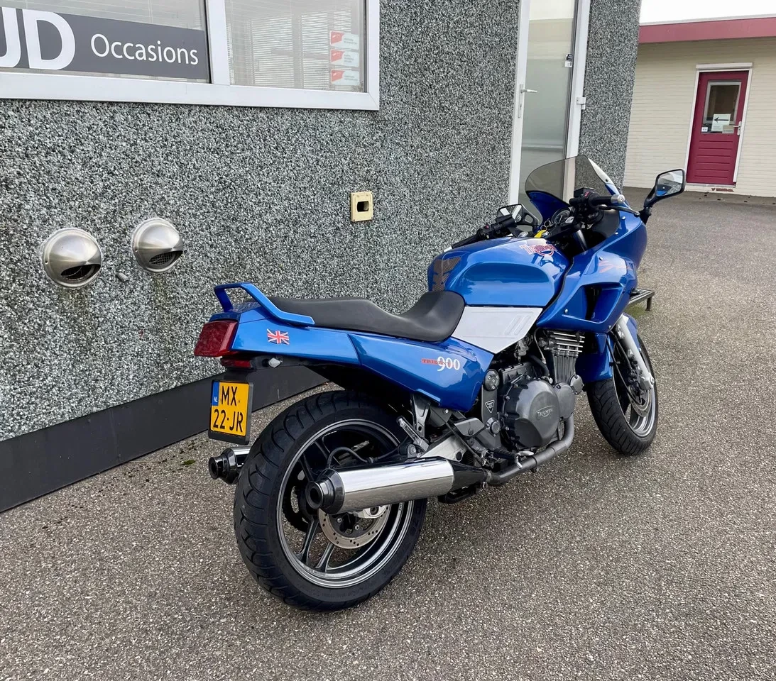 Triumph 1996 - SPRINT 900 afbeelding 5