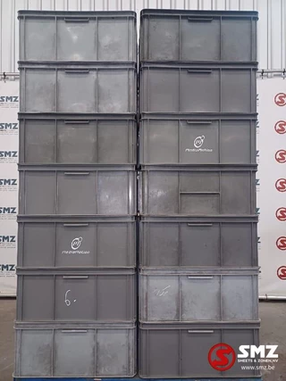 Diversen N/A - Occ lot van 28 plastieken bakken изображение 1