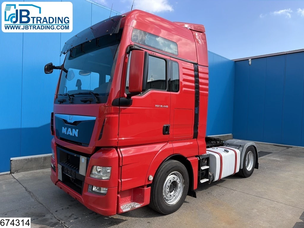 MAN TGX 2015 - 18 440 EURO 6, Retarder, Standairco, ACC image 1