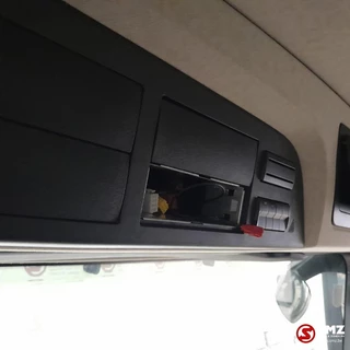 Mercedes-Benz Actros 2015 - Occ cabine Mercedes MP4 low obrazek 16