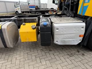 Volvo FH 2020 - FH4-420 / ENGINE RUNNING / RETARDER / !!ONLY:129957 KM!! / LIFT+LENKACHSE / HYDRAULICS / AUTOMATIC / EURO-6 / 2020 bild 13
