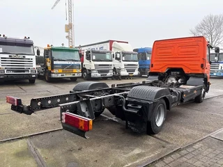 Mercedes-Benz Atego 1999 - 823L DAY CAB (6-CILINDER) 4x2 CHASSIS (MANUAL GEARBOX / SPER DIFFERENTIAL / 6-CILINDER ENGINE) imagen 3
