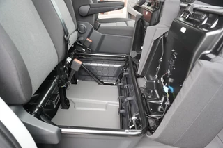 Volkswagen Crafter 2024 - 35 2.0 TDI 141 PK L3H3 Automaat zdjecie 22