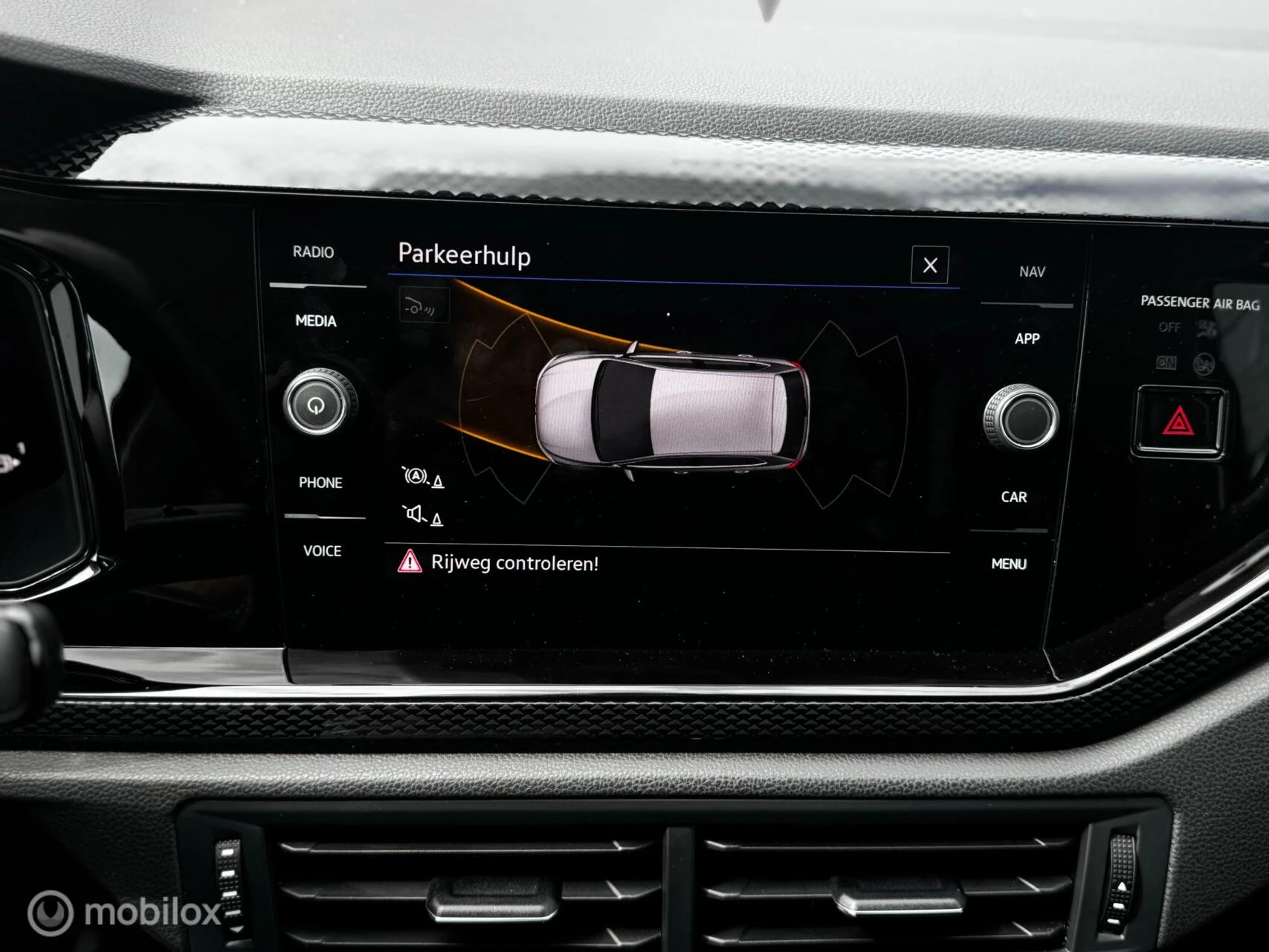 Volkswagen Polo 2022 - 1.0 TSI Life Business IAPPLE CARI PDC I 73KM afbeelding 38