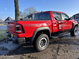 Dodge Ram 1500 2021 - 4X4 6.2 V8 4x4 Crew Cab TRX obrazek 5
