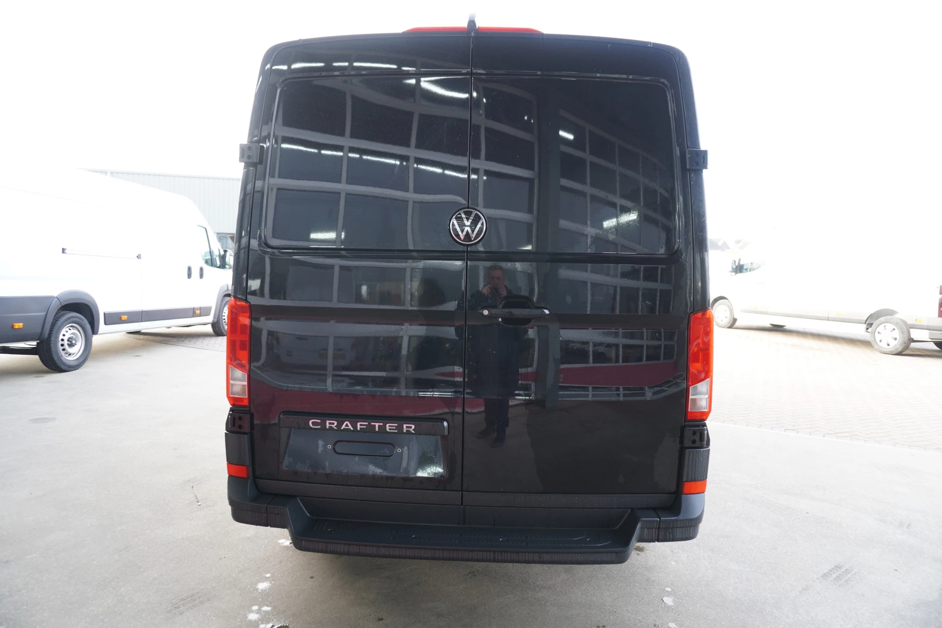 Volkswagen Crafter 2024 - 35 2.0 TDI 177PK L3H2 Facelift L3H2 Automaat image 6