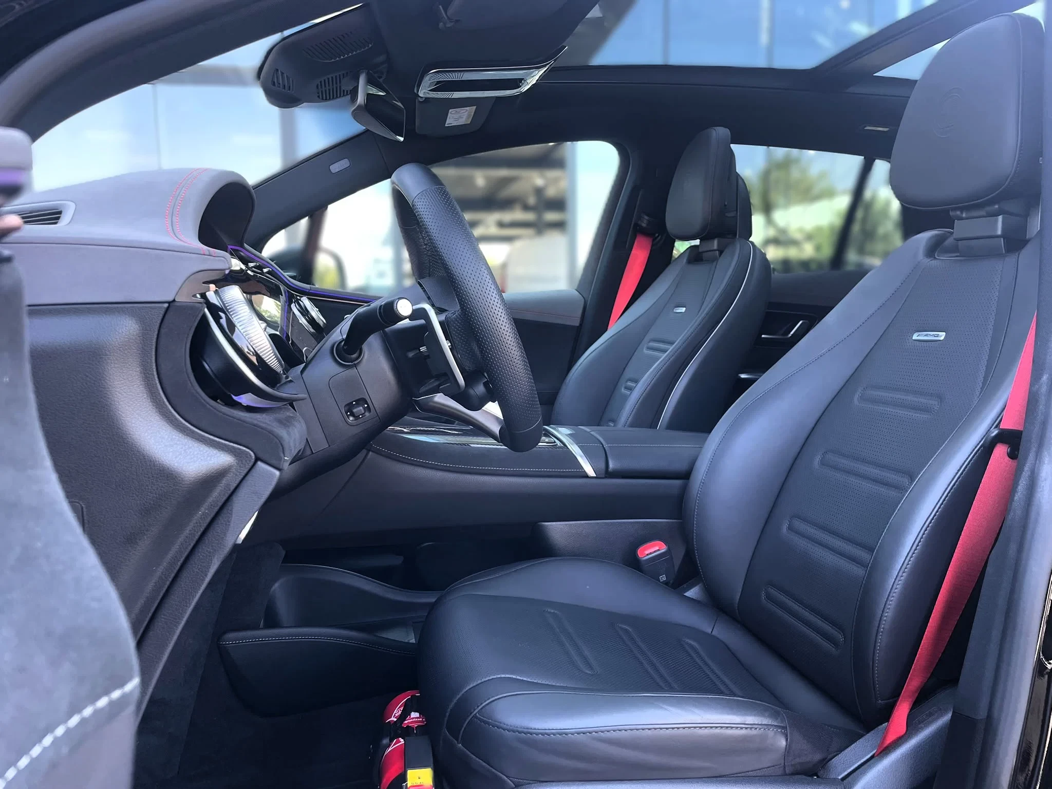 Mercedes-Benz E-Klasse 2024 - EQE 43 AMG*4Matic*Distronic+*Head-up*Panoschuifdak*Airmatic*360°cam*Sound system*Meesturend achteras afbeelding 4