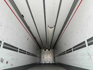 Schmitz Cargobull N/A 2015 - CARRIER VECTOR 1950 D/E /DISCBRAKES / NL-TRAILER / APK: 8-2026 imagen 8