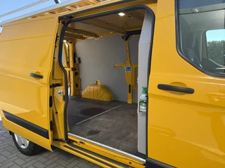 Ford Transit Custom 2020 - 2.0 TDCI / L2H1 / 1e EIG. / TREKHAAK / IMPERIAAL / AIRCO / CRUISE / LED / STOELVERW imagem 9