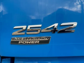 Mercedes-Benz Actros 2013 - 2542 BLEUTEC 6 6X2 obrazek 2