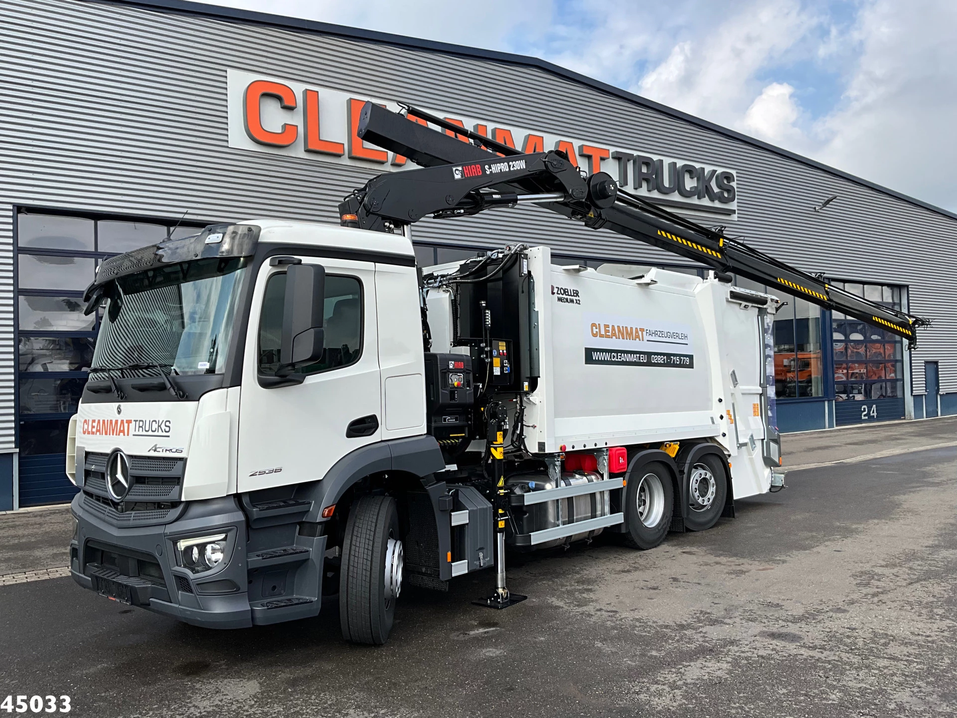 Mercedes-Benz Actros 2025 - 2536 Hiab 23 Tonmeter laadkraan image 1
