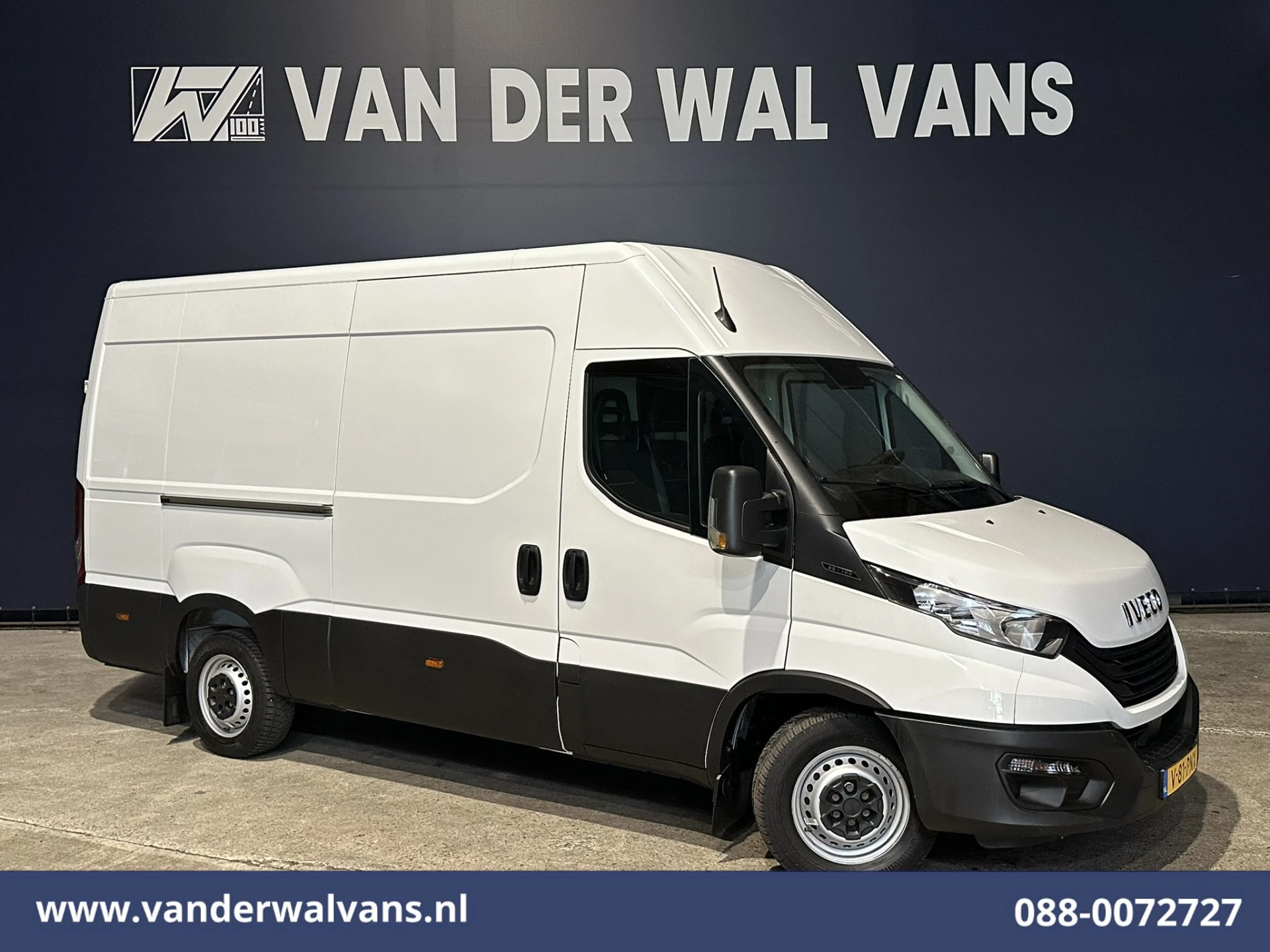 Iveco Daily 2024 - 35S16 157pk 3500kg Trekvermogen L2H2 Euro6 Airco | 270 Graden Achterdeuren | Parkeersensoren afbeelding 1