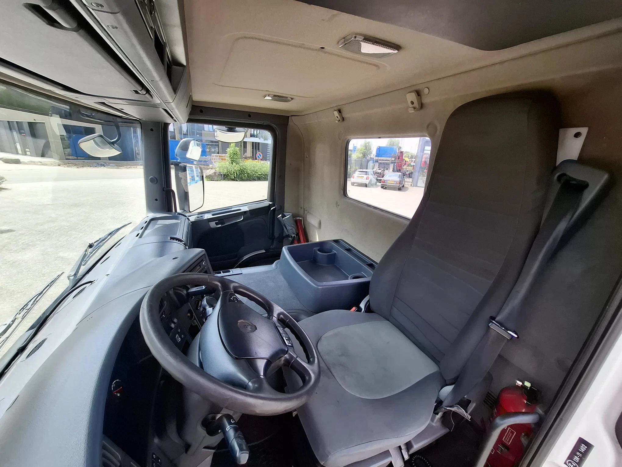 Scania P 2012 - P420 / GOOD TYRES / AIRCO / AUTOMATIC / EURO-5 / 2011 obrázek 19