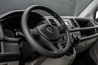 Volkswagen Transporter 2019 - T6 Kombi **2.0TDI L2H1 | 9-Persoons | Incl. btw en bpm | Airco | Cruise | PDC | Euro 6** bild 11