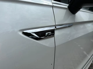 Volkswagen Tiguan 2018 - 1.4 TSI ACT Highline Panoramadak Trekhaak R-line DSG obrazek 17