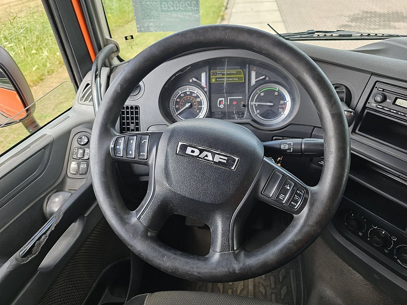 DAF 2014 - XF 440 imagem 10