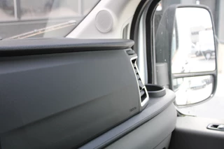 Ford E-Transit 2025 - 350 L3H2 Trend 68 kWh Vol Elektrisch - 360 Camera - Pro Power Onboard - Dodehoek Assistent - Rijklaar obrazek 36