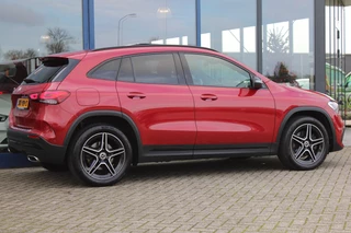 Mercedes-Benz GLA 2021 - 250e AUT8 AMG NIGHT PAKKET PANORAMADAK DISTRONIC MEMORY SFEER 360-CAMERA TREKHAAK immagine 7