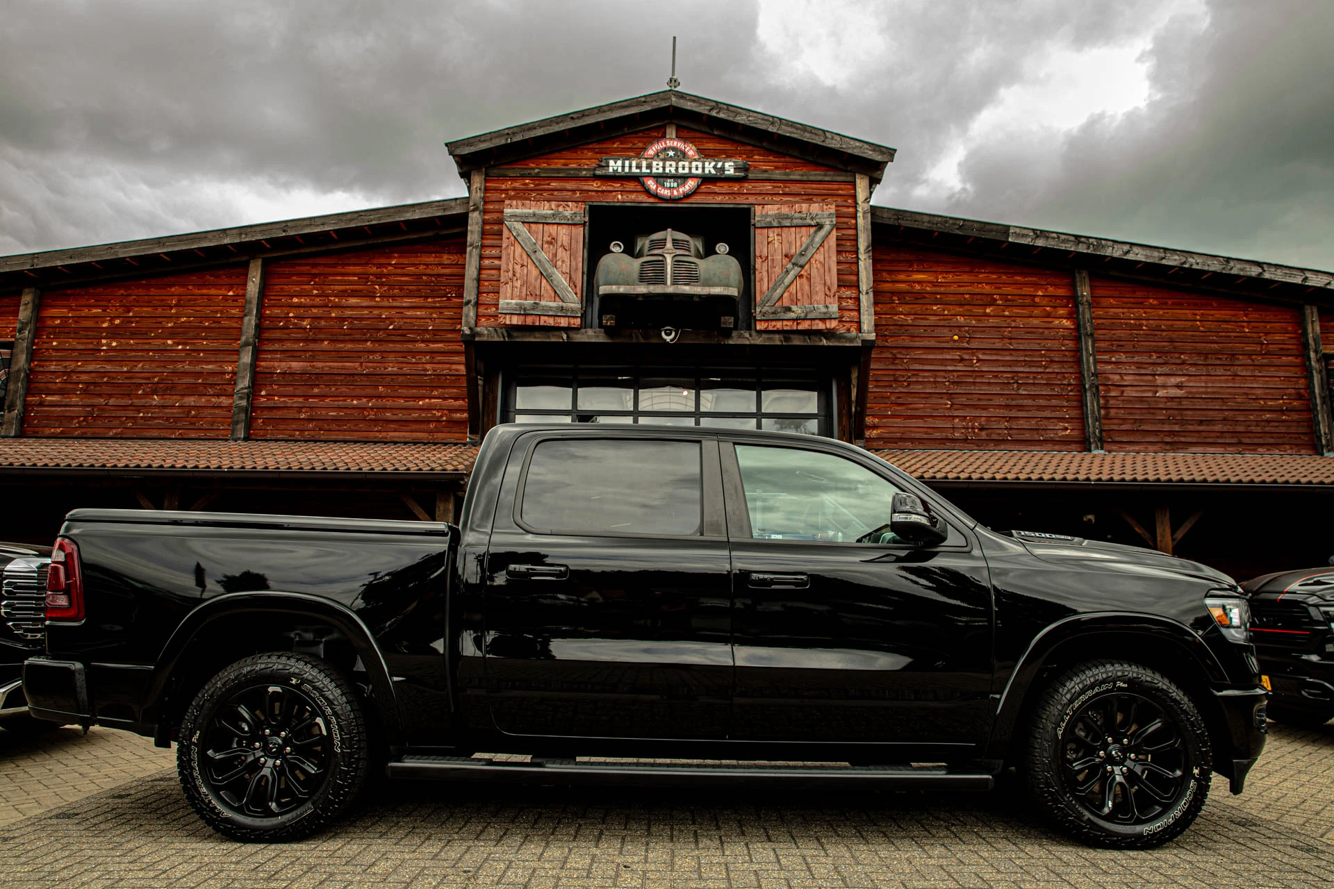 Dodge Ram 1500 2020 - Ram laramie V8 obrázek 4