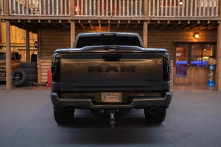 Dodge Ram 1500 2024 - 5.7 V8 Limited zdjecie 11
