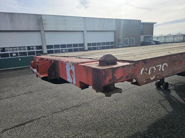 Groenewegen DRO 15-28 | Heavy duty trailer |twistlocks for container 40 ft 2 x 20 ft 20 ft mid.| saf Drum | hardwood floor. 1995 Bild 29
