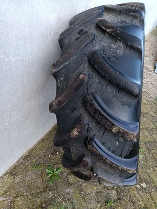 Firestone 480/70R28 afbeelding 3 miniatuur