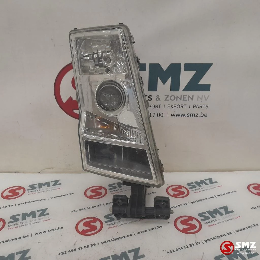 Volvo 2004 - Occ koplamp rechts Volvo afbeelding 1