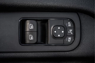 Mercedes-Benz Sprinter 2023 - **317 CDI L2H2 | Mbux | Camera | CarPlay | Navigatie | Cruise | Climate | PDC | Euro 6** afbeelding 25